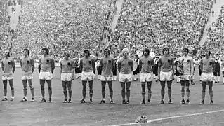 L'équipe des Pays-Bas, avec Johan Cruyff tout à droite.