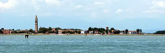 Panorama de Burano depuis le quai de Mazzorbo.