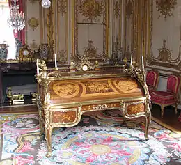 Bureau du Roi vue de face, palais de Versailles (1760-1769)
