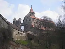 Château de Pernštejn comme résidence de Drakula