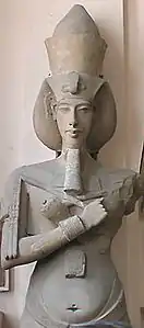 Akhenaton-OsirisGrès peint, fragmentMusée du Caire