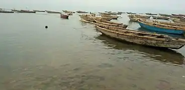 Barque sur le lac