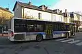 Un bus du réseau du réseau de bus Seine Essonne Bus quittant l'arrêt de la gare de Corbeil-Essonnes