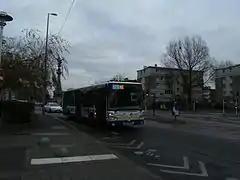 Bus n°307 sur la ligne 3A à l'arrêt Victoire.