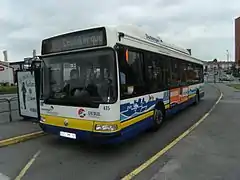 Bus n°415 sur la ligne 5 à l'arrêt Sécurité Sociale.