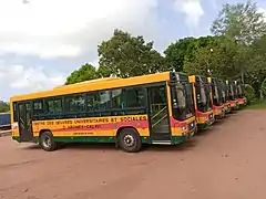 Les bus de l'université d'Abomey-Calavi pour le déplacement des Étudiants.