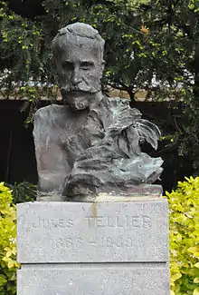 Buste de Jules Tellier« Monument à Jules Tellier au Havre », sur À nos grands hommes,« Monument à Jules Tellier au Havre », sur e-monumen