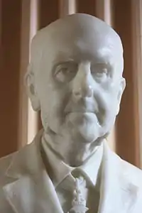 Sir Archibald Geikie (1916), détail du buste en marbre, collège de l'Université d'Édimbourg.