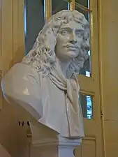 Le buste de Molière, situé dans le hall.