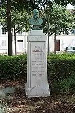 Buste de Paul Baudin« Buste de Paul Baudin à Montargis », sur plateforme ouverte du patrimoine,« Monument à Paul Baudin à Montargis », sur À nos grands hommes,« Monument à Paul Baudin à Montargis », sur e-monumen