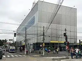 Une entrée de la station.