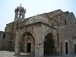 L’Église de Saint-Jean-Marc, bâtie par les croisés sur les ruines d'une ancienne chapelle dédiée à Saint Jean Marc, le deuxième évangéliste, fondateur de la première communauté chrétienne de Byblos.