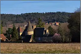 Le château de Lascours.