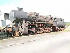 La locomotive à vapeur autrichienne (150) ÖBB 52-3314,en attente d'une restauration complète.