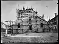 Temple de Cossonay en restauration, photographie par Eugène Würgler. 1911 (Archives cantonales vaudoises).