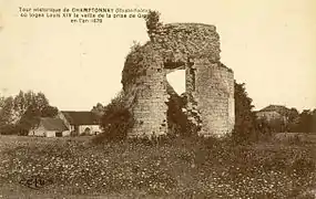 La tour de la Chapelle en 1900.