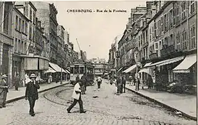 Autre vue de la rue de la Fontaine