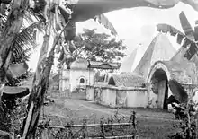 Le cimetière des rois de Gowa à Sungguminasa au sud de Makassar en 1929