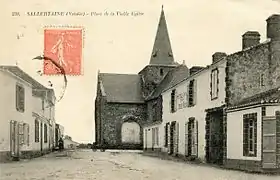 Place de la Vieille-Église.