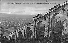 Vue du viaduc du funiculaire.