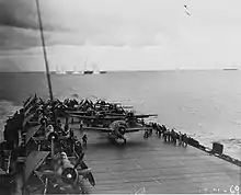 Grumman Hellcats sur l'USS Kitkun Bay (1944)