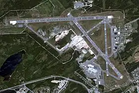 Vue aérienne de l'aéroport internationalde Saint-Jean de Terre-Neuve.
