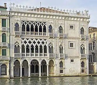 Ca' d'Oro (1421-1434), à Venise.