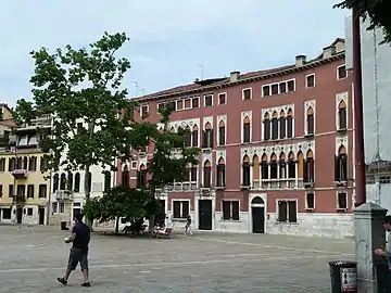 Le Palais Soranzo sur le Campo San Polo.