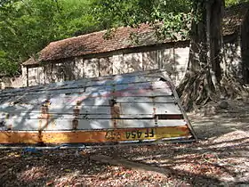 Cabanon à proximité des vestiges