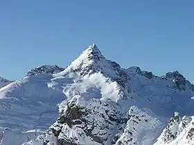 Vue du monte Cabianca depuis la crête du monte Madonnino.