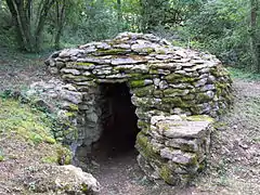 Une caborne à Saint-Didier-au-Mont-d'Or.