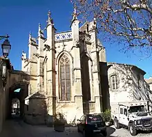 Arrière de l'église Saint-Michel.