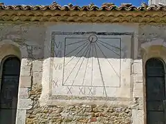 Cadran solaire de l'église Notre-Dame d'Ongles