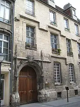 Hôtel de Girard-Bureau (ou des Écuyers)