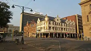 Café Riche et anciens bâtiments néerlandais