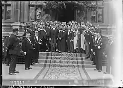 Caids algériens à l'hotel de ville de Paris le 15 juillet 1930. Bouaziz ben Gana au centre.