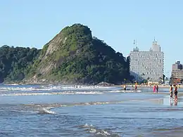 La plage de Caiobá