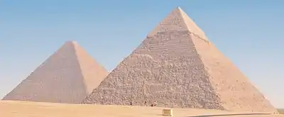 Les pyramides de Khéops et de Khéphren.