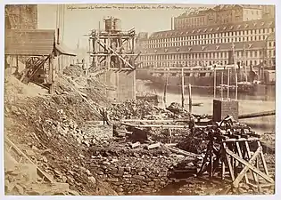 Caisson servant à la construction d'un quai à Brest (1868)