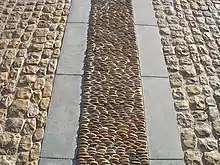 Calade de la place de l'Horloge à Avignon.