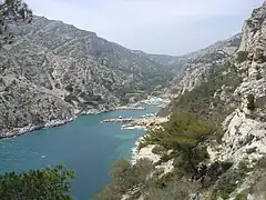 Calanque de Morgiou vue du sentier provenant de la calanque de Sugiton.