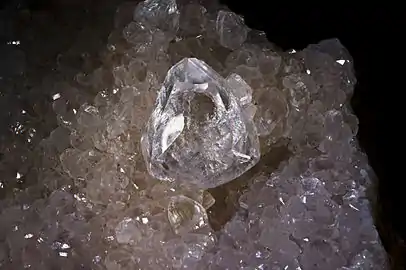 Calcite - Gave de Pau, Pyrénées-Atlantique - (XX 3.5 cm)