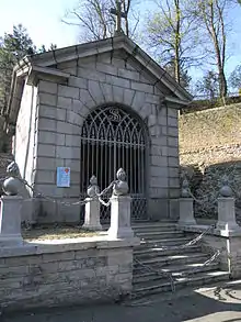 Tombeau du Maréchal Castellane, situé Montée Castellane (Caluire-et-Cuire).