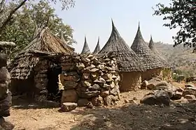 Ancien saré mafa à Djingliya (Cameroun).