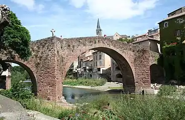 Pont de Camarès (1311) à Camarès dans l'Aveyron