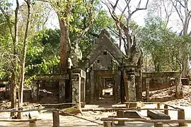 Koh Ker - complexe du Prasat Krachap