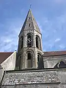 Le clocher de l'église.