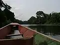 Remontée de la Lobé en pirogue