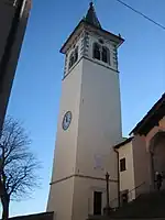 Clocher de l'église de Castelluccio, hameau de Porretta Terme, Italie.