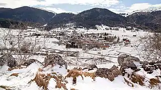 Le village sous la neige.